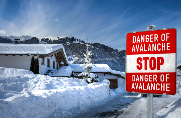 雪崩警告标志图片下载