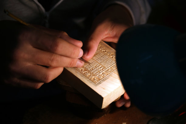 木工艺品图片下载