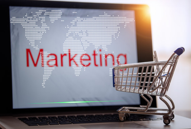 购物车里的盒子。图片下载