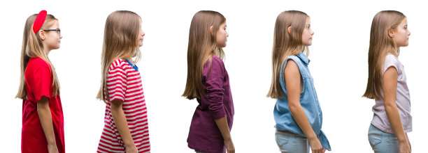 年轻漂亮的小女孩孩子的拼贴越过孤立的背景看向一边，放松的轮廓姿势与自然的脸与自信的微笑。图片下载