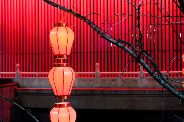 节日街道上的红灯笼图片下载