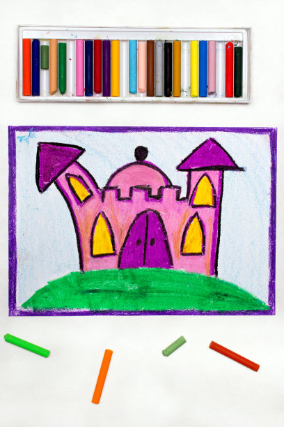 色彩斑斓的图画:可爱的粉红色公主城堡图片下载