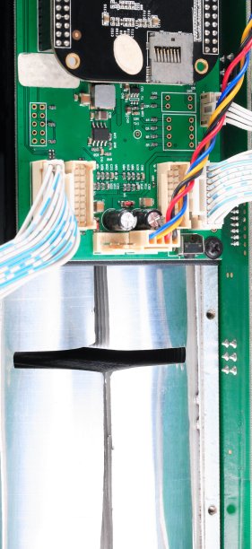 日间电子设备图片下载