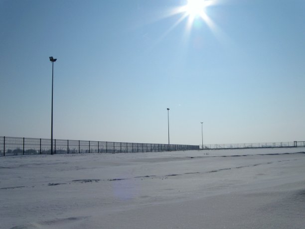 寒冷的冬天的早晨图片下载