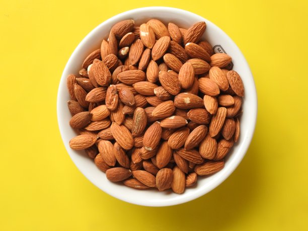 杏仁图片下载