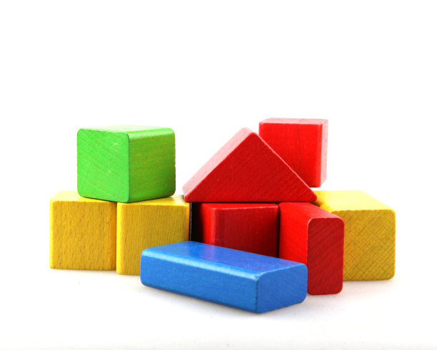 彩色玩具积木的工作室拍摄图片下载