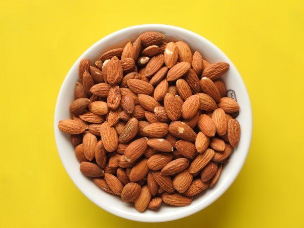 杏仁图片下载