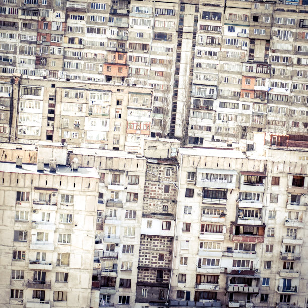 古老的多层住宅。苏联时期建造的公寓楼。图片下载