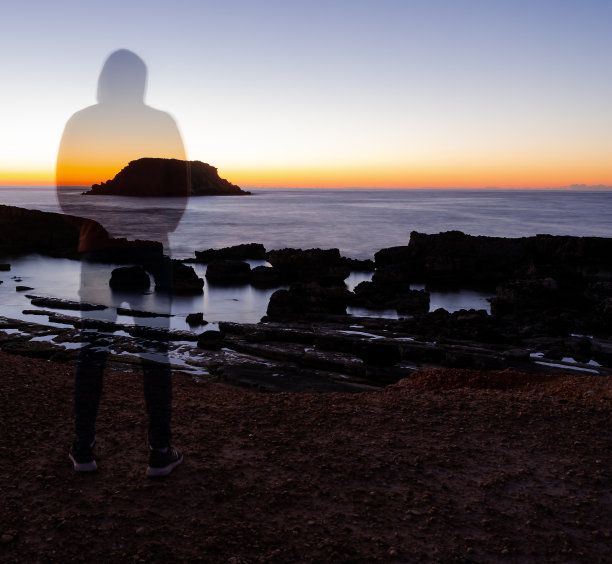 耶罗尼索斯岛的鬼魂。图片下载