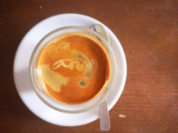 一杯咖啡的俯视图图片下载