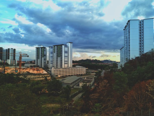 住宅楼施工场景拍摄图片下载