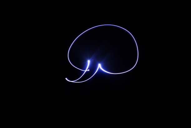 用灯光绘制的语音泡泡图片下载