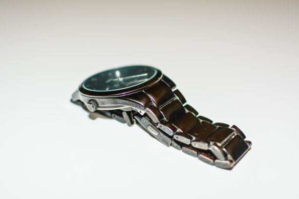 手表上的白色背景图片下载