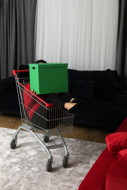 客厅里的购物车图片下载