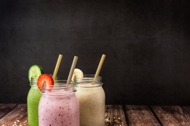 有机水果冰沙图片下载