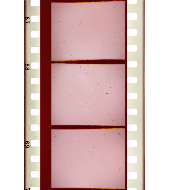 在白色背景上微距拍摄35毫米电影胶片图片下载