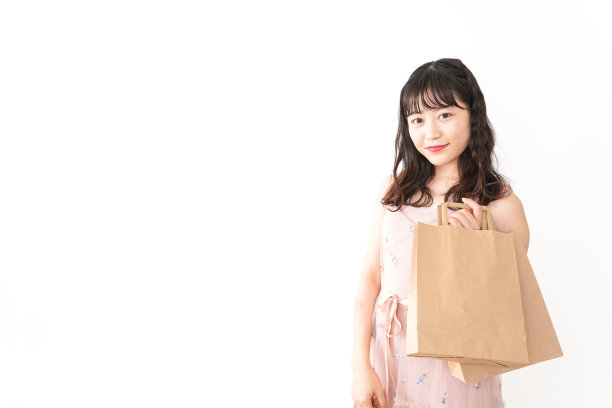 年轻女人购物图片下载
