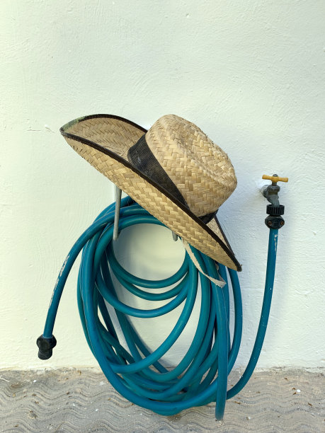 手工制作的草帽图片下载