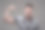 肖像的运动员肌肉健康的男性模型在军队衬衫弯曲的手臂图片下载