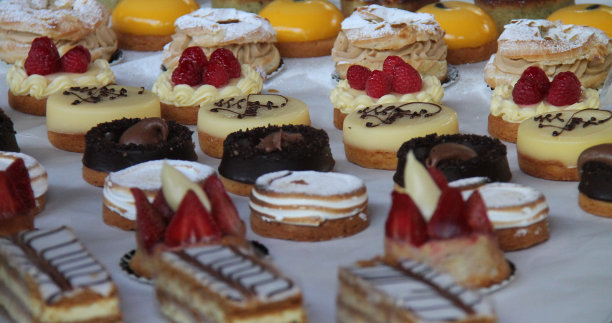 奶油蛋糕。图片下载