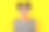 年轻的非洲妇女孤立在黄色墙壁工作室青少年风格戴潜水眼镜图片下载
