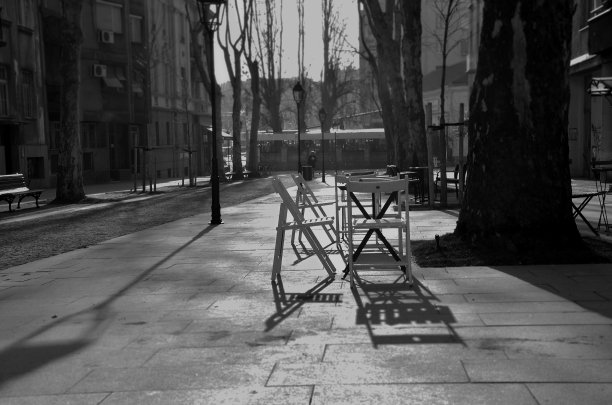 黑白街道图片下载