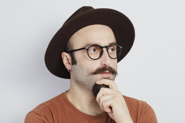 内容潮人年轻人图片下载