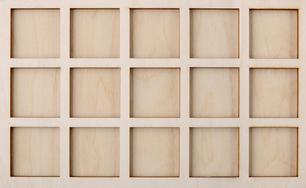 木板上的空方形。图片下载