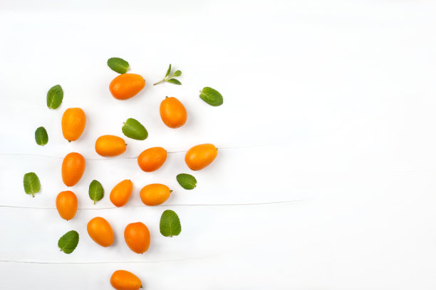 新鲜有机金橘。图片下载