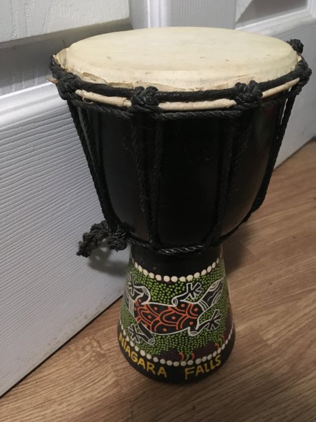 手工制作的手鼓图片下载