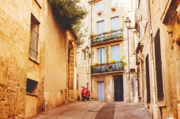 蒙彼利埃的老城区，城市历史的一部分图片下载