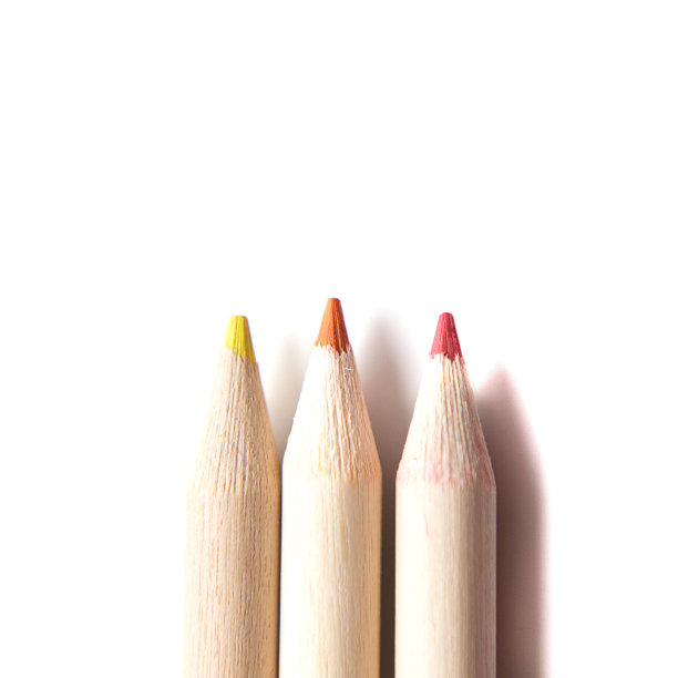 彩色铅笔孤立在白色背景上。图片下载