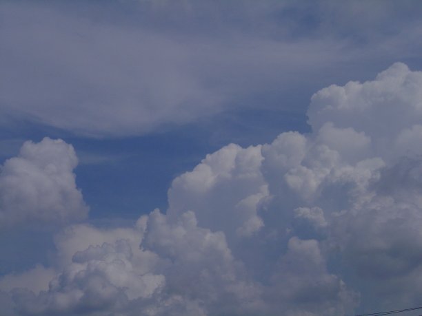 滚滚乌云图片下载