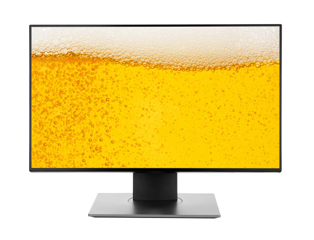 电视或电脑显示器电脑站与啤酒背景孤立在白色的照片对象设计图片下载