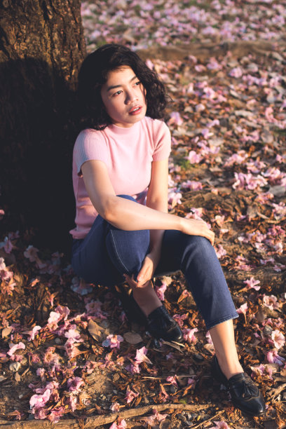 美丽的女人图片下载