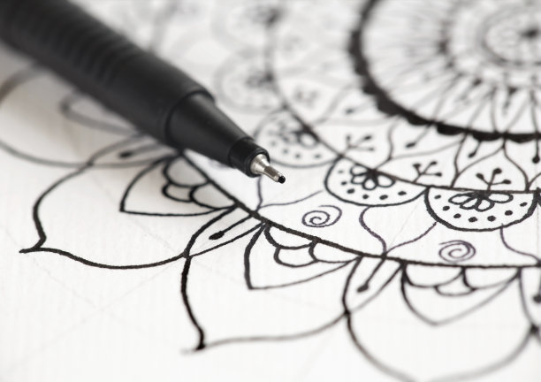 曼荼罗用钢笔涂鸦图片下载