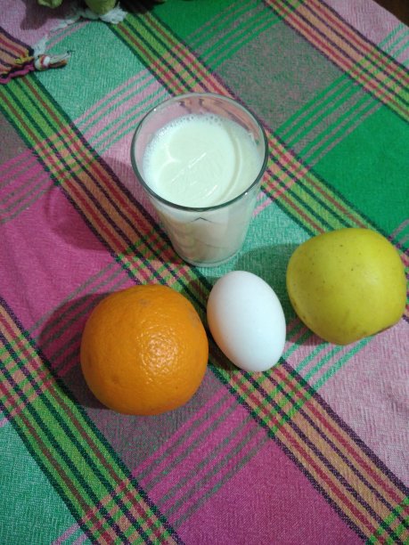 牛奶，鸡蛋，苹果，橘子图片下载