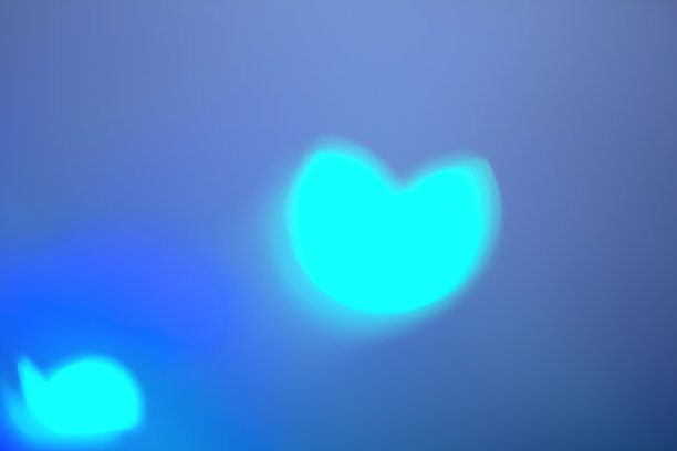 散景心形状抽象背景。图片下载