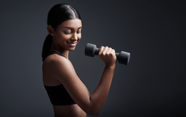 自信是你能拥有的最强壮的肌肉图片下载