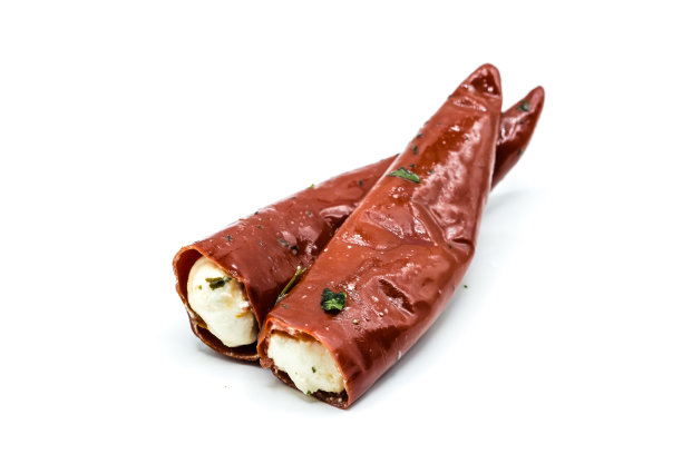 前菜塞红辣椒孤立在白色背景图片下载