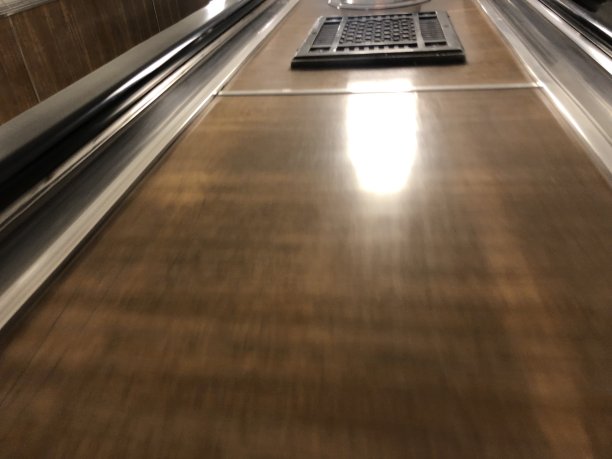 地铁是城市生活的血脉图片下载