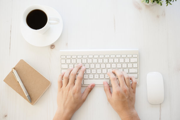 俯视图的现代办公空间图片下载