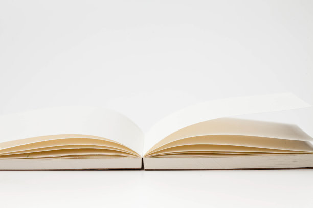 打开白色背景的书页图片下载