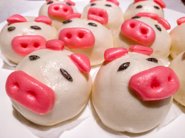 猪2019年，猪年，点心，新年快乐，春节，小猪包图片下载