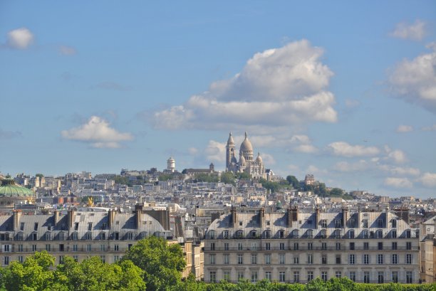 圣心大教堂和蒙马特大教堂图片下载