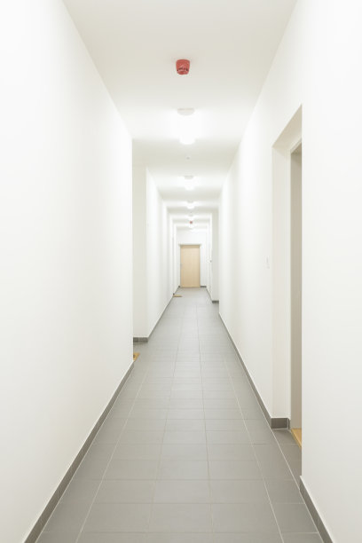 商务中心的白色走廊图片下载