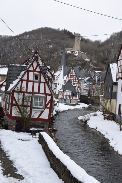 莫雷亚尔的埃尔兹河图片下载