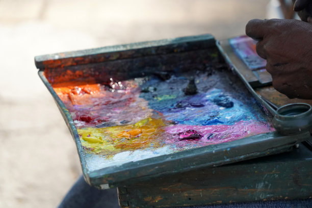 手绘人物画图片下载