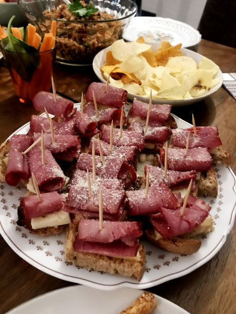 宴会上的开胃菜图片下载