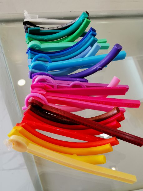 用于固位体的牙科塑料图片下载